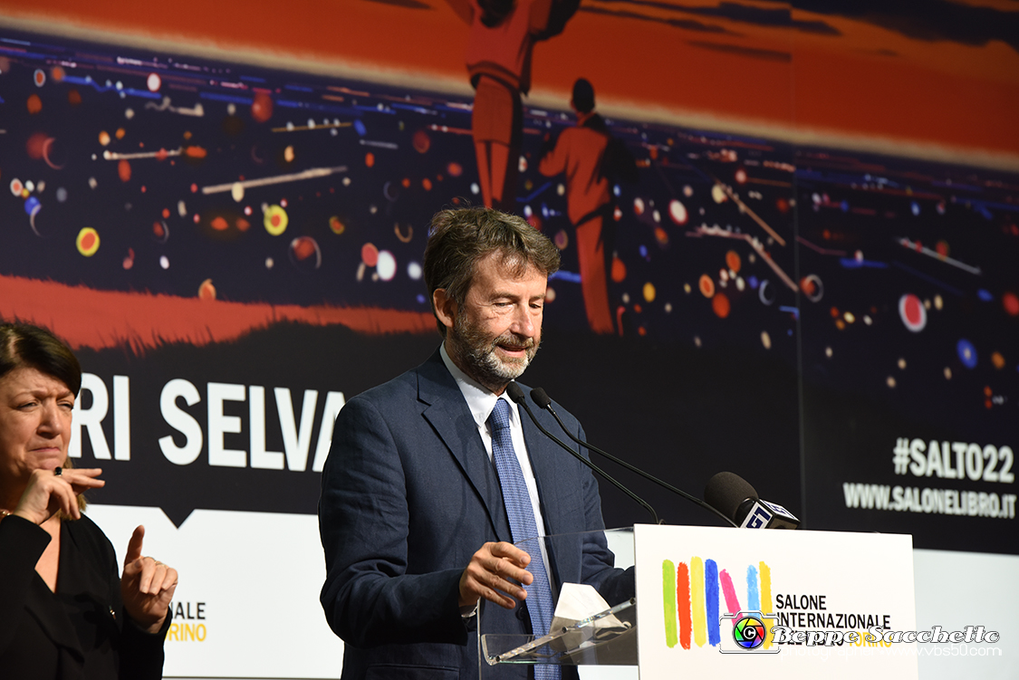 VBS_8618 - Salone del Libro 2022  XXXIV edizione - 19 Maggio 2022.jpg